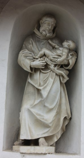 칸탈리체의 성 펠릭스_photo by Oliver Abels_in the Church of St Felix of Cantalice in Klausen_Italy.jpg